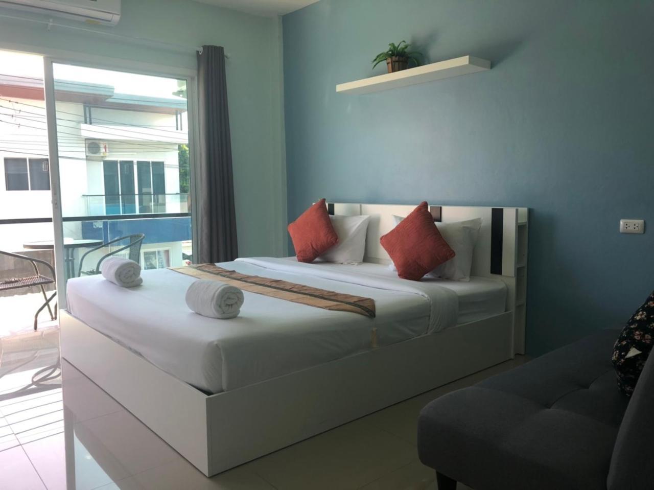 카오 오트 에어포트 호텔 Nai Yang Beach 외부 사진
