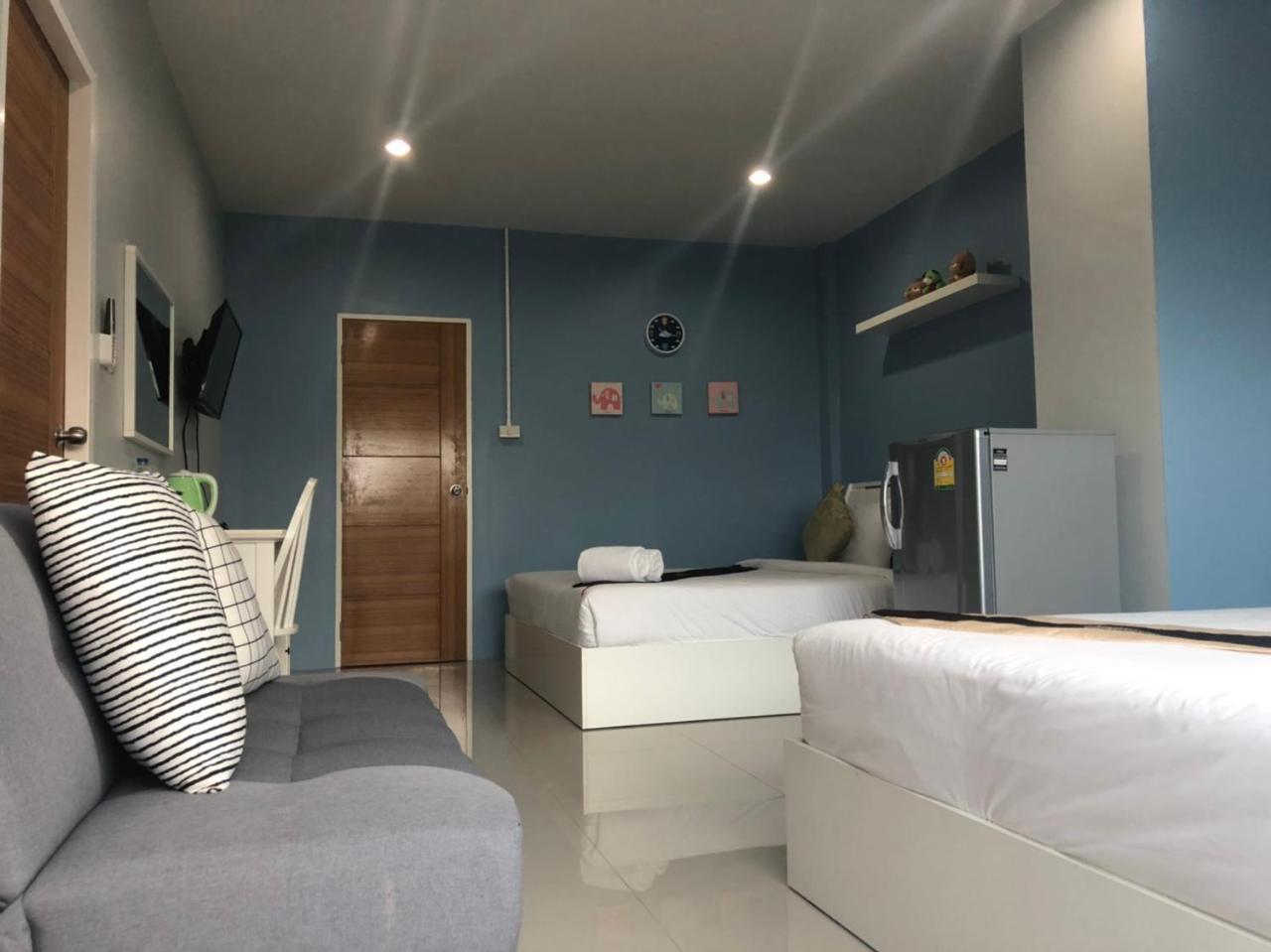 카오 오트 에어포트 호텔 Nai Yang Beach 외부 사진