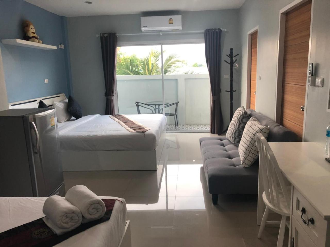 카오 오트 에어포트 호텔 Nai Yang Beach 외부 사진